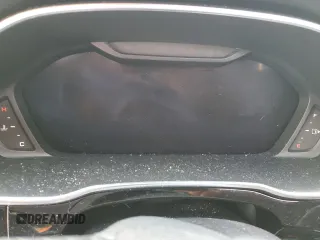2020 Audi Q3 S line Prestige z VIN WA1FECF37L1033164, wystawiony jako Copart lot #45464835 z przebiegiem Nie podano mil oraz Szkody całkowita. Historia ofert i sprzedaży dostępna na DreamBid. Obrazek 9.