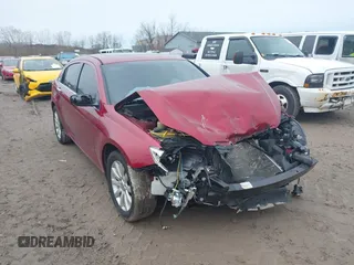 2014 Chrysler 200 Limited with VIN 1C3CCBCGXEN152052, listed as a IAAI auction lot 42017354 with 138,637 mi miles and . Bid and sale history available at carsss.com. Image 1.