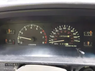 1991 Toyota Pickup с VIN JT4RN13P0M6028973, выставлен на аукционе IAAI как лот 41851906 с пробегом 197 566 миль миль и . История ставок и продаж доступна на DreamBid. Изображение 7.