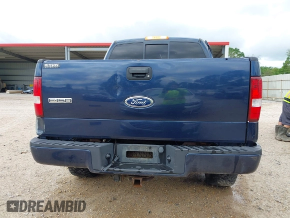 2005 Ford F-150 XLT with VIN 1FTPW145X5FA74992, listed as a IAAI auction lot 41964025 with 270,166 mi miles. Bid and sale history available at carsss.com. Image 16.
