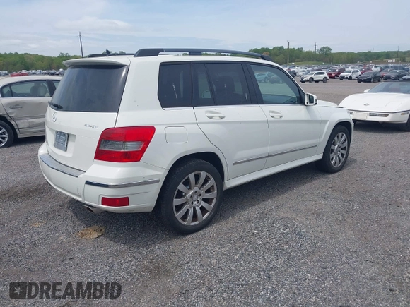 2011 Mercedes-Benz GLK 350 with VIN WDCGG8HB0BF566328, listed as a IAAI auction lot 42126696 with 149,824 mi miles and . Bid and sale history available at carsss.com. Image 4.