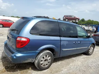 2005 Chrysler Town & Country Touring with VIN 2C4GP54L85R395604, listed as a Copart auction lot 65786054 with 235,271 mi miles and Salvage Title. Bid and sale history available at DreamBid. Image 3.