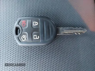 2012 Ford Escape Limited с VIN 1FMCU9E70CKB77700, выставлен на аукционе IAAI как лот 41226558 с пробегом 102 692 миль миль и . История ставок и продаж доступна на DreamBid. Изображение 11.