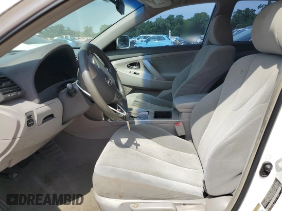 2007 Toyota Camry CE with VIN 4T1BE46K97U679677, listed as a Copart auction lot 55802055 with 305,885 mi miles and Clean Title. Bid and sale history available at DreamBid. Image 7.