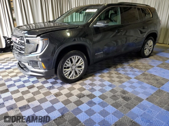 2024 GMC Acadia AWD Elevation z VIN 1GKENNKS3RJ219968, wystawiony jako Copart lot #52360835 z przebiegiem 12 607 mil mil oraz Czysty tytuł • Clean title. Historia ofert i sprzedaży dostępna na DreamBid. Obrazek 1.