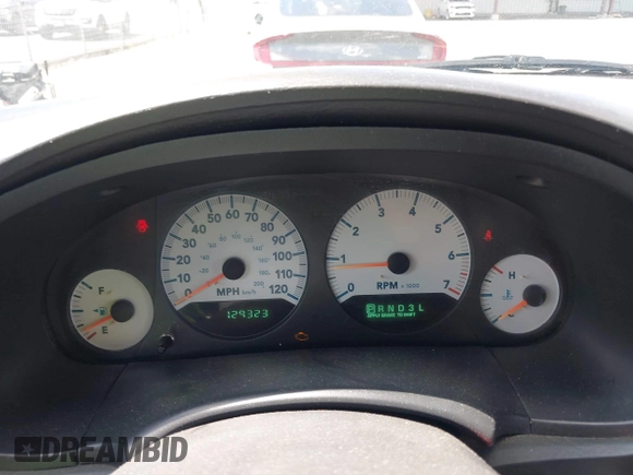 2006 Dodge Caravan SXT with VIN 1D4GP45R66B607464, listed as a IAAI auction lot 42614704 with 129,323 mi miles and . Bid and sale history available at DreamBid. Image 7.