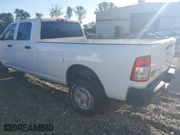 2022 Ram 2500 Tradesman with VIN 3C6UR5HJ3NG202553, listed as a IAAI auction lot 42425364 with 136,738 mi miles and . Bid and sale history available at DreamBid. Image 3.