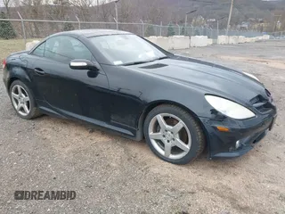 2008 Mercedes-Benz SLK 280 z VIN WDBWK54F48F186665, wystawiony jako IAAI lot #41231728 z przebiegiem 191 426 mil mil oraz . Historia ofert i sprzedaży dostępna na DreamBid. Obrazek 1.
