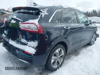 2019 Kia Niro EV EX Premium with VIN KNDCE3LG2K5019941, listed as a IAAI auction lot 41502482 with 70,088 mi miles. Bid and sale history available at carsss.com. Image 4.