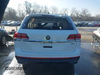 2023 Volkswagen Atlas SE с VIN 1V2HR2CA1PC556110, выставлен на аукционе IAAI как лот 41131285 с пробегом 13 543 миль миль и . История ставок и продаж доступна на DreamBid. Изображение 16.