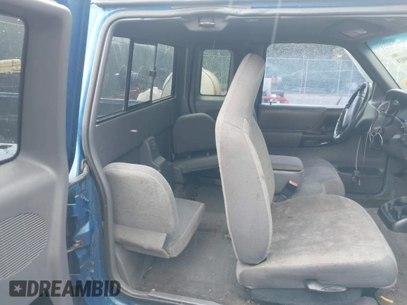 2001 Ford Ranger XL Fleet with VIN 1FTZR15E21TA67786, listed as a IAAI auction lot 42615939 with 172,812 mi miles and . Bid and sale history available at DreamBid. Image 8.