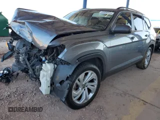 2021 Volkswagen Atlas SE with VIN 1V2JP2CA3MC522186, listed as a Copart auction lot 52030495 with 75,656 mi miles and Salvage title. Bid and sale history available at DreamBid. Image 1.