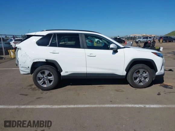 2023 Toyota RAV4 Hybrid LE with VIN 4T3MWRFV8PU097560, listed as a IAAI auction lot 41662609 with 21,004 mi miles. Bid and sale history available at carsss.com. Image 14.