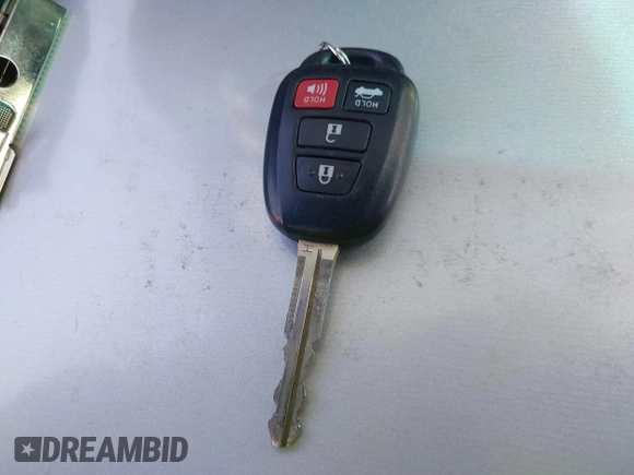 2015 Toyota Camry XLE z VIN 4T1BF1FK8FU979706, wystawiony jako IAAI lot #42298995 z przebiegiem 95 553 mil mil oraz . Historia ofert i sprzedaży dostępna na DreamBid. Obrazek 11.