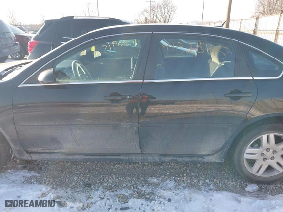 2015 Chevrolet Impala Limited LT with VIN 2G1WB5E35F1171028, listed as a IAAI auction lot 41325915 with NaN miles. Bid and sale history available at carsss.com. Image 14.