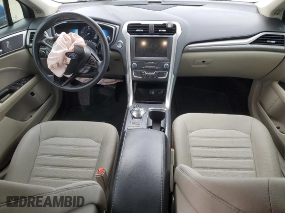 2020 Ford Fusion SE with VIN 3FA6P0LUXLR170087, listed as a Copart auction lot 43357105 with 59,395 mi miles and Salvage title. Bid and sale history available at DreamBid. Image 8.