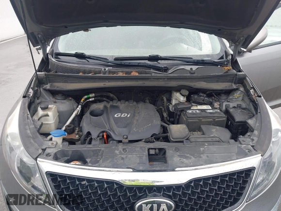 2015 Kia Sportage LX with VIN KNDPB3AC1F7784479, listed as a IAAI auction lot 42124599 with 137,190 mi miles and . Bid and sale history available at carsss.com. Image 10.