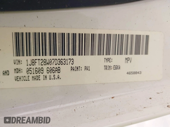 2007 Jeep Patriot Sport with VIN 1J8FT28W07D363173, listed as a IAAI auction lot 41791711 with 117,446 mi miles and . Bid and sale history available at DreamBid. Image 9.