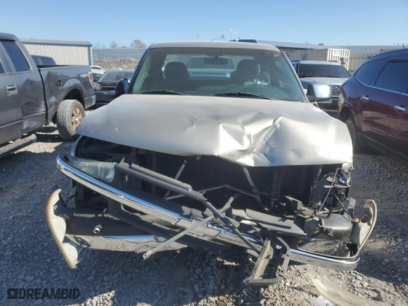 1999 Chevrolet Silverado 1500 LS with VIN 2GCEC19V9X1130083, listed as a Copart auction lot 79816334 with 237,764 mi miles and Salvage Title. Bid and sale history available at carsss.com. Image 5.