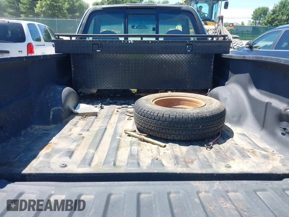 1998 Ford F-150 with VIN 1FTZF1720WNB96004, listed as a IAAI auction lot 42577043 with 271,652 mi miles and . Bid and sale history available at DreamBid. Image 8.