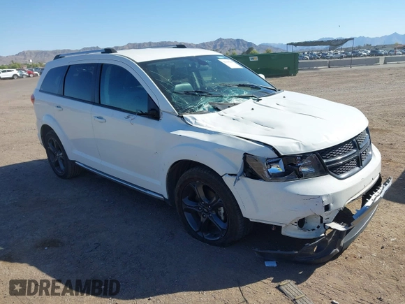 2018 Dodge Journey Crossroad z VIN 3C4PDCGG3JT475783, wystawiony jako IAAI lot #42116205 z przebiegiem 144 789 mil mil oraz . Historia ofert i sprzedaży dostępna na DreamBid. Obrazek 1.