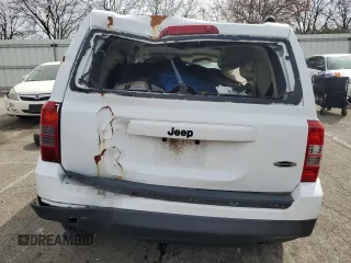 2015 Jeep Patriot Altitude Edition with VIN 1C4NJPBA7FD192164, listed as a Copart auction lot 47344945 with 0 mi miles and Salvage Title. Bid and sale history available at carsss.com. Image 6.