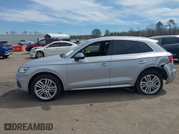 2018 Audi Q5 Premium Plus with VIN WA1BNAFYXJ2235843, listed as a IAAI auction lot 41790130 with 129,282 mi miles. Bid and sale history available at carsss.com. Image 14.