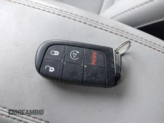 2022 Jeep Compass Limited с VIN 3C4NJDCB7NT201105, выставлен на аукционе IAAI как лот 40547926 с пробегом 12 872 миль миль и . История ставок и продаж доступна на DreamBid. Изображение 11.