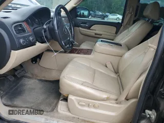 2007 Chevrolet Avalanche LT w/3LT with VIN 3GNFK12367G272731, listed as a Copart auction lot 63988024 with 189,473 mi miles and Salvage Title. Bid and sale history available at carsss.com. Image 7.
