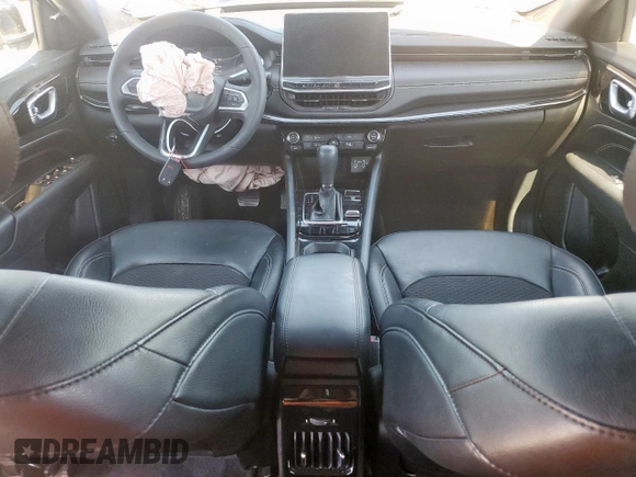2023 Jeep Compass Latitude with VIN 3C4NJDBNXPT514180, listed as a Copart auction lot 48315415 with 32,427 mi miles and Salvage Title. Bid and sale history available at DreamBid. Image 8.