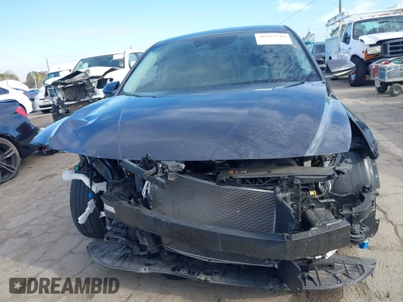 2022 Hyundai Elantra SEL with VIN 5NPLM4AG4NH071278, listed as a IAAI auction lot 41815110 with 17,196 mi miles and . Bid and sale history available at DreamBid. Image 12.