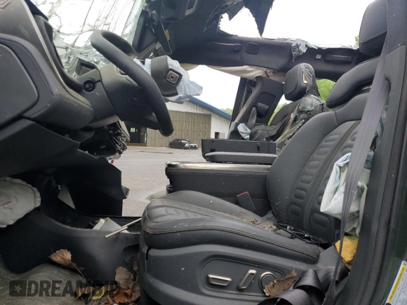 2023 Rivian R1T Adventure z VIN 7FCTGAAA5PN019737, wystawiony jako Copart lot #57290475 z przebiegiem Nie podano mil oraz Nie do naprawy. Historia ofert i sprzedaży dostępna na DreamBid. Obrazek 7.