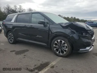 2024 Kia Carnival EX with VIN KNDNC5H35R6448091, listed as a Copart auction lot 73502454 with 111 mi miles and Salvage Title. Bid and sale history available at carsss.com. Image 4.