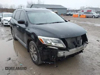 2015 Nissan Pathfinder SL with VIN 5N1AR2MN2FC612456, listed as a IAAI auction lot 41940286 with 187,092 mi miles and . Bid and sale history available at DreamBid. Image 1.
