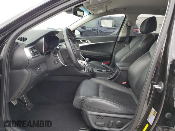 2019 Genesis G70 2.0T Sport with VIN KMTG24LA8KU038173, listed as a Copart auction lot 44003525 with 39,880 mi miles and Salvage Title. Bid and sale history available at carsss.com. Image 7.