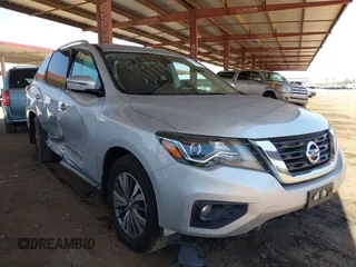 2020 Nissan Pathfinder SV with VIN 5N1DR2BN1LC641779, listed as a IAAI auction lot 42229488 with 129,397 mi miles and . Bid and sale history available at DreamBid. Image 1.