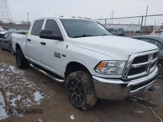 2013 Ram 2500 ST with VIN 3C6TR5CT4DG614760, listed as a IAAI auction lot 41621504 with 172,111 mi miles. Bid and sale history available at carsss.com. Image 1.