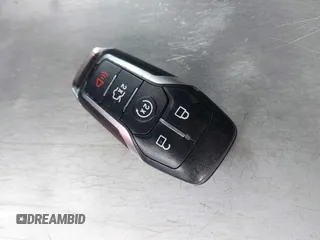 2015 Ford Mustang EcoBoost Premium с VIN 1FATP8UH8F5403071, выставлен на аукционе IAAI как лот 42065140 с пробегом 49 767 миль миль и . История ставок и продаж доступна на DreamBid. Изображение 11.