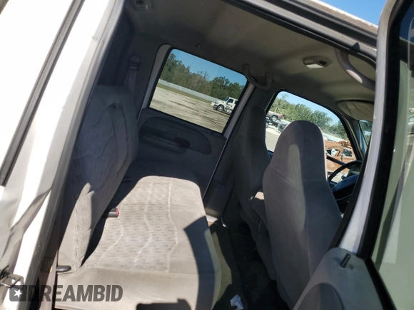 1999 Ford F-350 XL with VIN 1FTSW30F3XEE22631, listed as a Copart auction lot 83521754 with 368,980 mi miles and Salvage title. Bid and sale history available at DreamBid. Image 10.