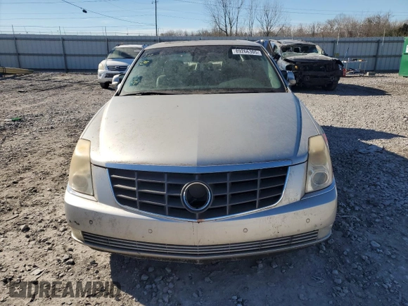 2006 Cadillac DTS 1SE with VIN 1G6KD57956U189859, listed as a Copart auction lot 89266305 with 153,549 mi miles and Salvage Title. Bid and sale history available at DreamBid. Image 5.