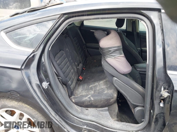 2015 Ford Fusion SE z VIN 3FA6P0H71FR242592, wystawiony jako IAAI lot #42255825 z przebiegiem Nie podano mil oraz . Historia ofert i sprzedaży dostępna na DreamBid. Obrazek 8.