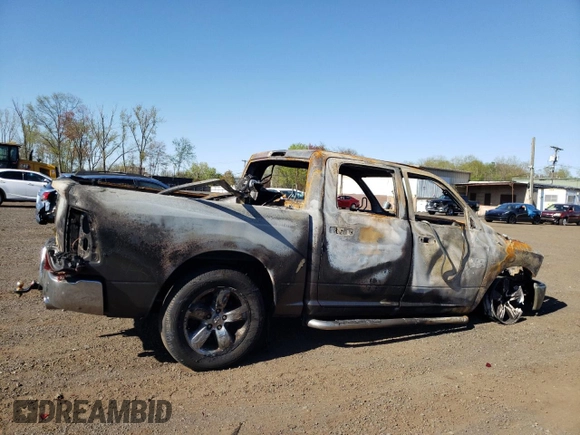 2015 Ram 1500 Big Horn z VIN 1C6RR7LTXFS738923, wystawiony jako Copart lot #54842225 z przebiegiem Nie podano mil oraz Nie do naprawy • Non repairable. Historia ofert i sprzedaży dostępna na DreamBid. Obrazek 3.