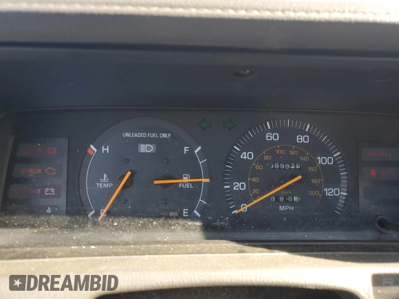 1988 Toyota Camry z VIN JT2SV24E5J3276324, wystawiony jako Copart lot #88117355 z przebiegiem 89 928 mil mil oraz Szkoda całkowita • Salvage title. Historia ofert i sprzedaży dostępna na DreamBid. Obrazek 9.