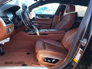 2018 BMW 7 Series M760i xDrive with VIN WBA7H6C5XJG614982, listed as a Copart auction lot 67186313 with 0 mi miles. Bid and sale history available at carsss.com. Image 7.