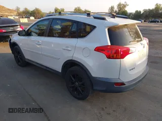 2015 Toyota RAV4 Limited z VIN 2T3YFREV4FW221275, wystawiony jako IAAI lot #41548895 z przebiegiem 61 370 mil mil oraz . Historia ofert i sprzedaży dostępna na DreamBid. Obrazek 3.