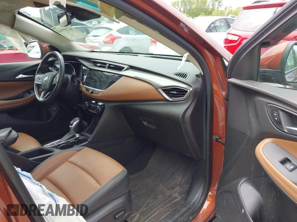 2020 Buick Encore GX Essence with VIN KL4MMFSL0LB134977, listed as a IAAI auction lot 42289541 with 55,021 mi miles and . Bid and sale history available at DreamBid. Image 5.