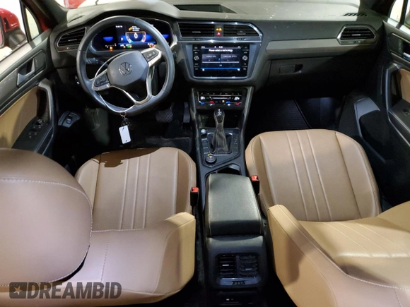 2022 Volkswagen Tiguan SE with VIN 3VV2B7AX6NM039012, listed as a Copart auction lot 55279705 with 54,011 mi miles and Salvage title. Bid and sale history available at DreamBid. Image 8.