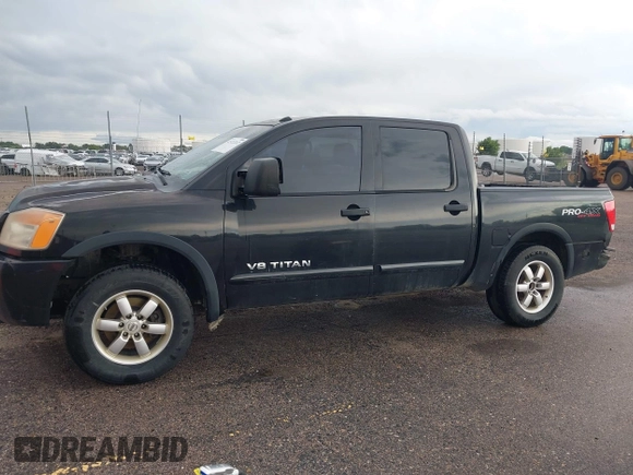 2009 Nissan Titan LE with VIN 1N6BA07CX9N318808, listed as a IAAI auction lot 42522212 with 276,410 mi miles and . Bid and sale history available at DreamBid. Image 14.