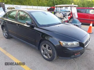 2006 Volvo S40 2.5L Turbo с VIN YV1MH682862213708, выставлен на аукционе IAAI как лот 42266137 с пробегом 165 225 миль миль и . История ставок и продаж доступна на DreamBid. Изображение 1.