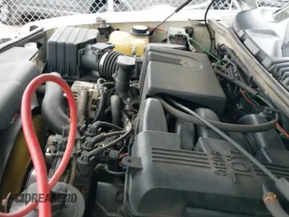 2003 Ford Explorer Eddie Bauer с VIN 1FMDU74K83UC53876, выставлен на аукционе IAAI как лот 42502303 с пробегом 270 816 миль миль и . История ставок и продаж доступна на DreamBid. Изображение 19.